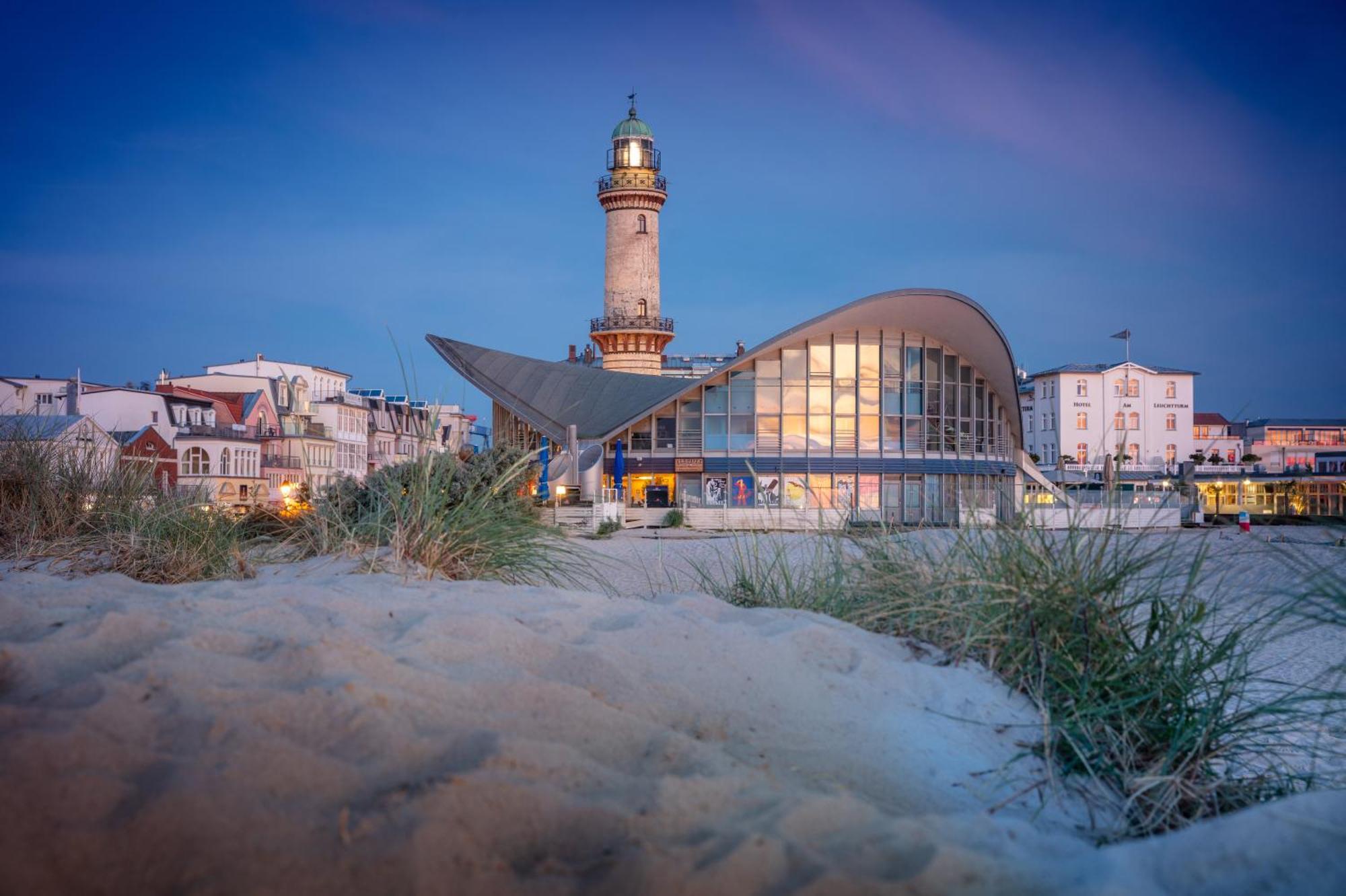Warnemünde: Apartment KAJÜTE - nur 3 Gehminuten zum Strand Rostock Exterior foto